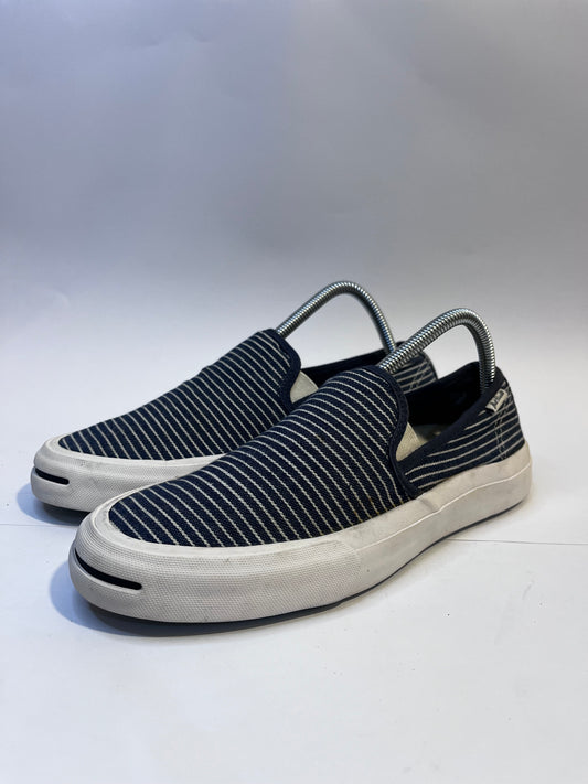 Vans Slip-On – Navy and White Stripes