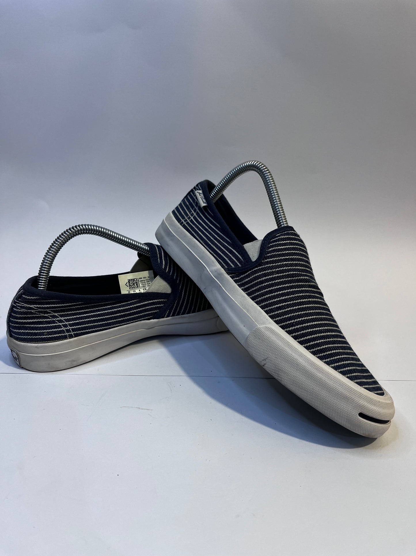 Vans Slip-On – Navy and White Stripes