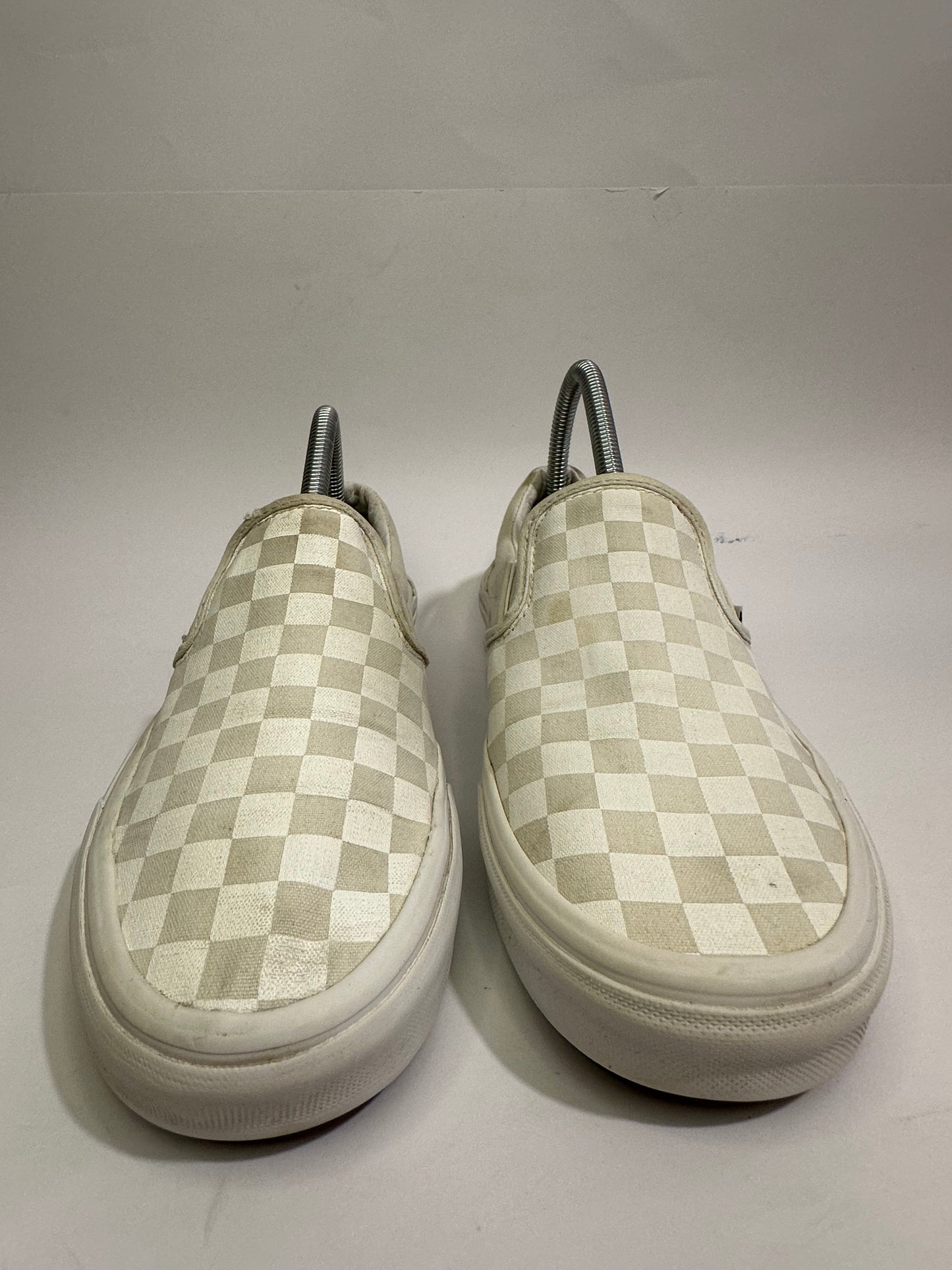 Vans Ash White Low-Top Laceless Sneakers