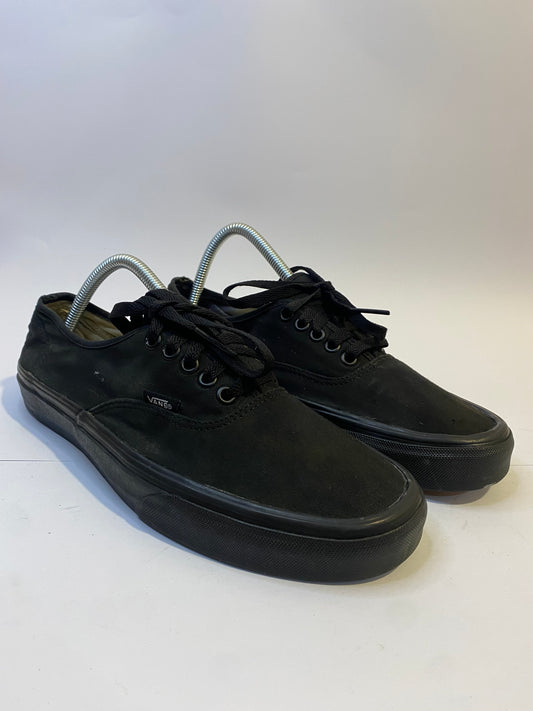 Vans All Black Low-Top Sneakers