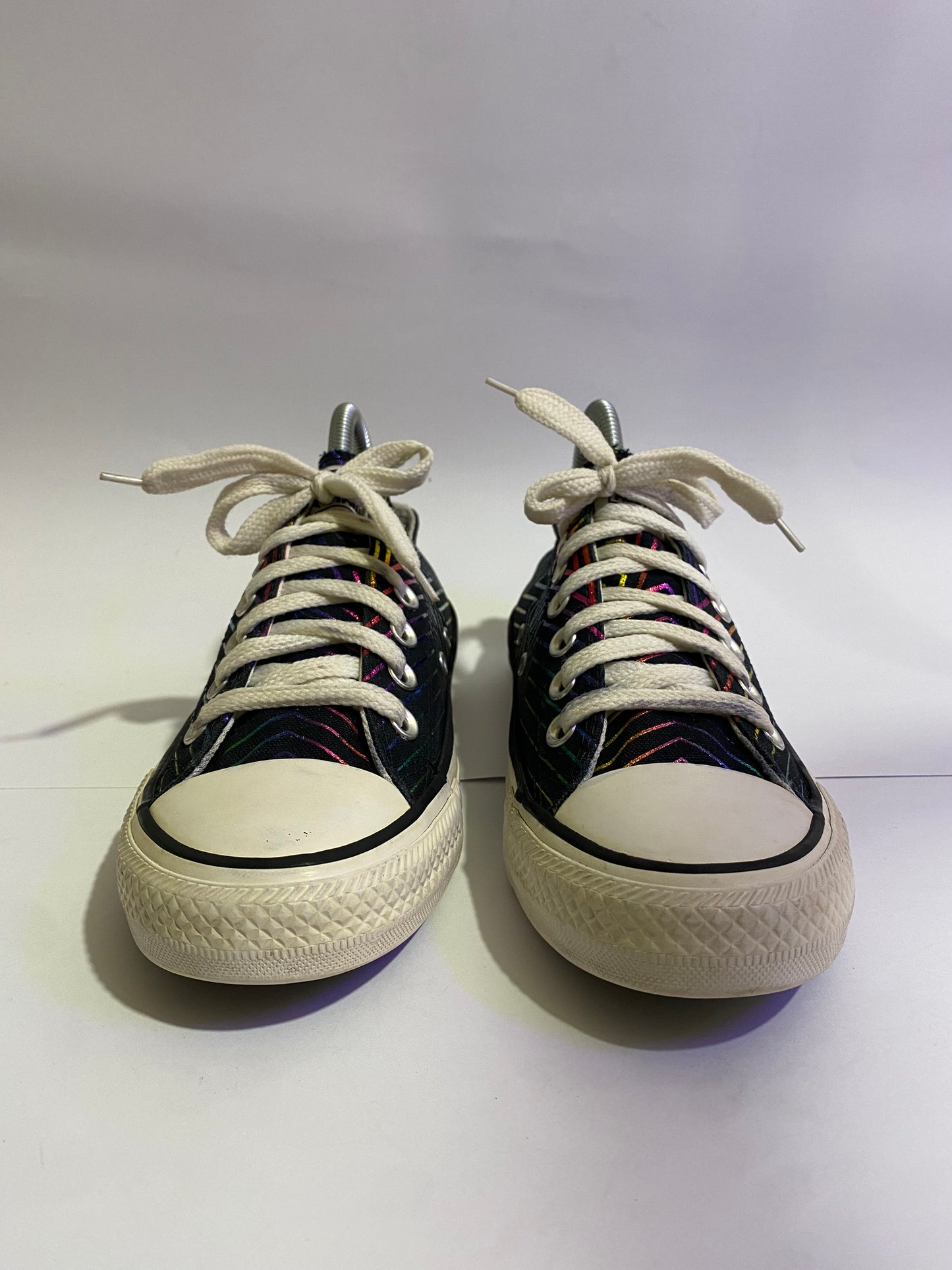 Converse Blue with Red Strips Low-Top Sneakers