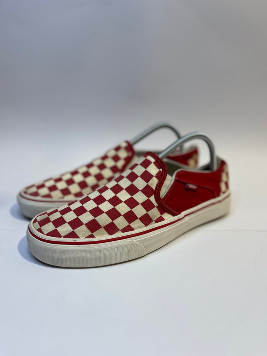 Vans Red and White Check-board	Low-Top Sneakers