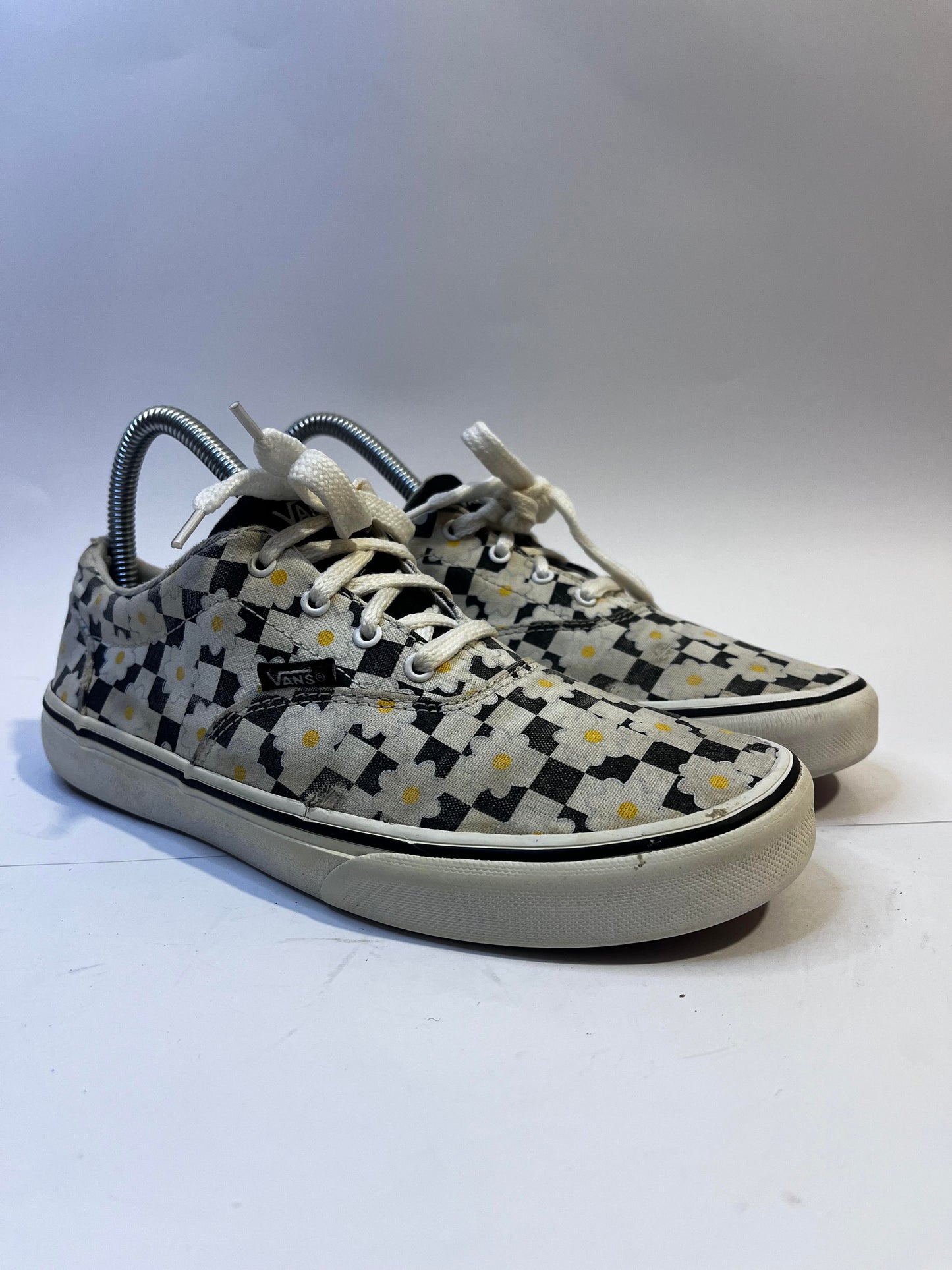 Vans Off White Low-Top Sneakers