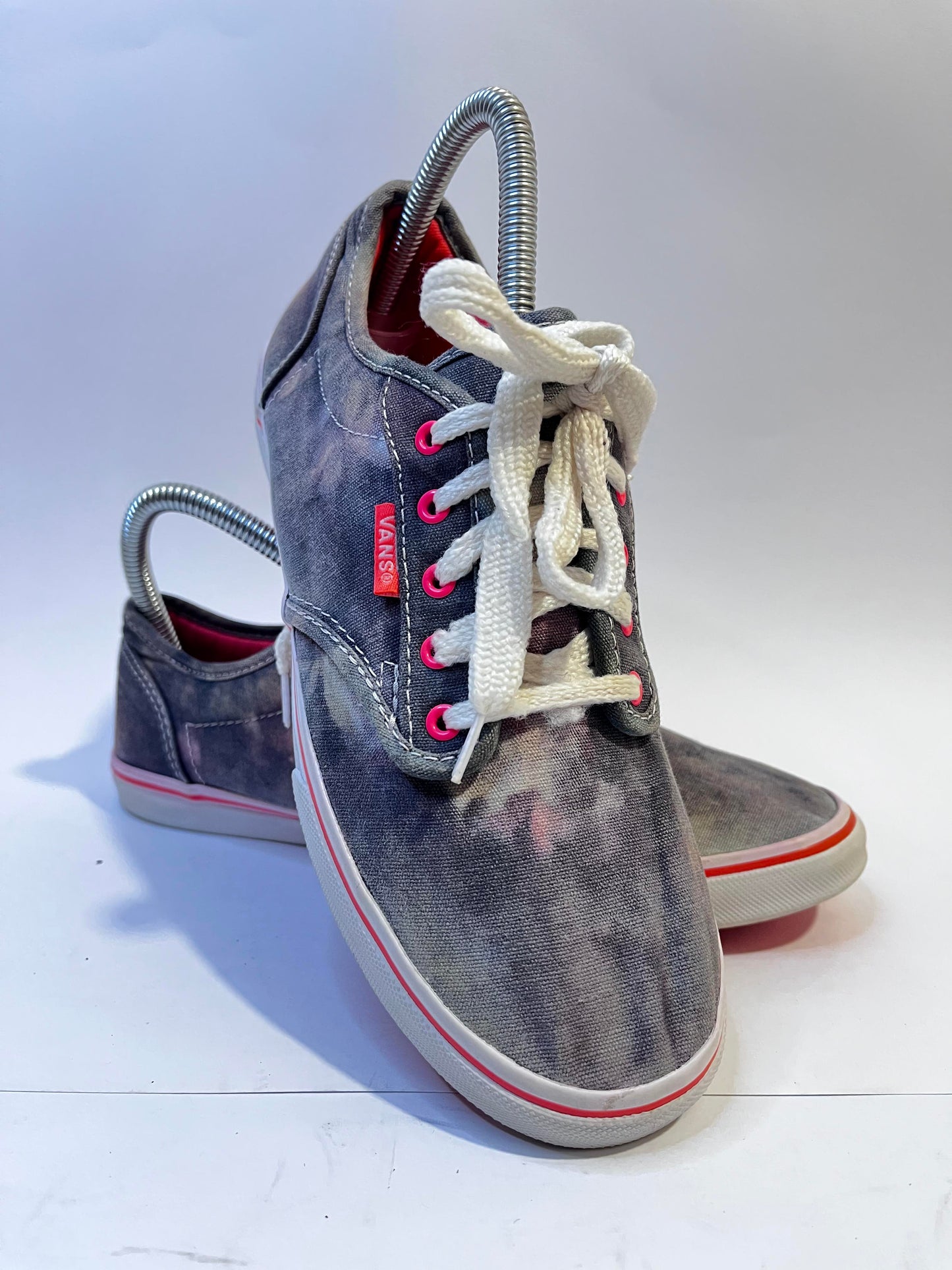 Vans Agate Grey Low-Top Sneakers