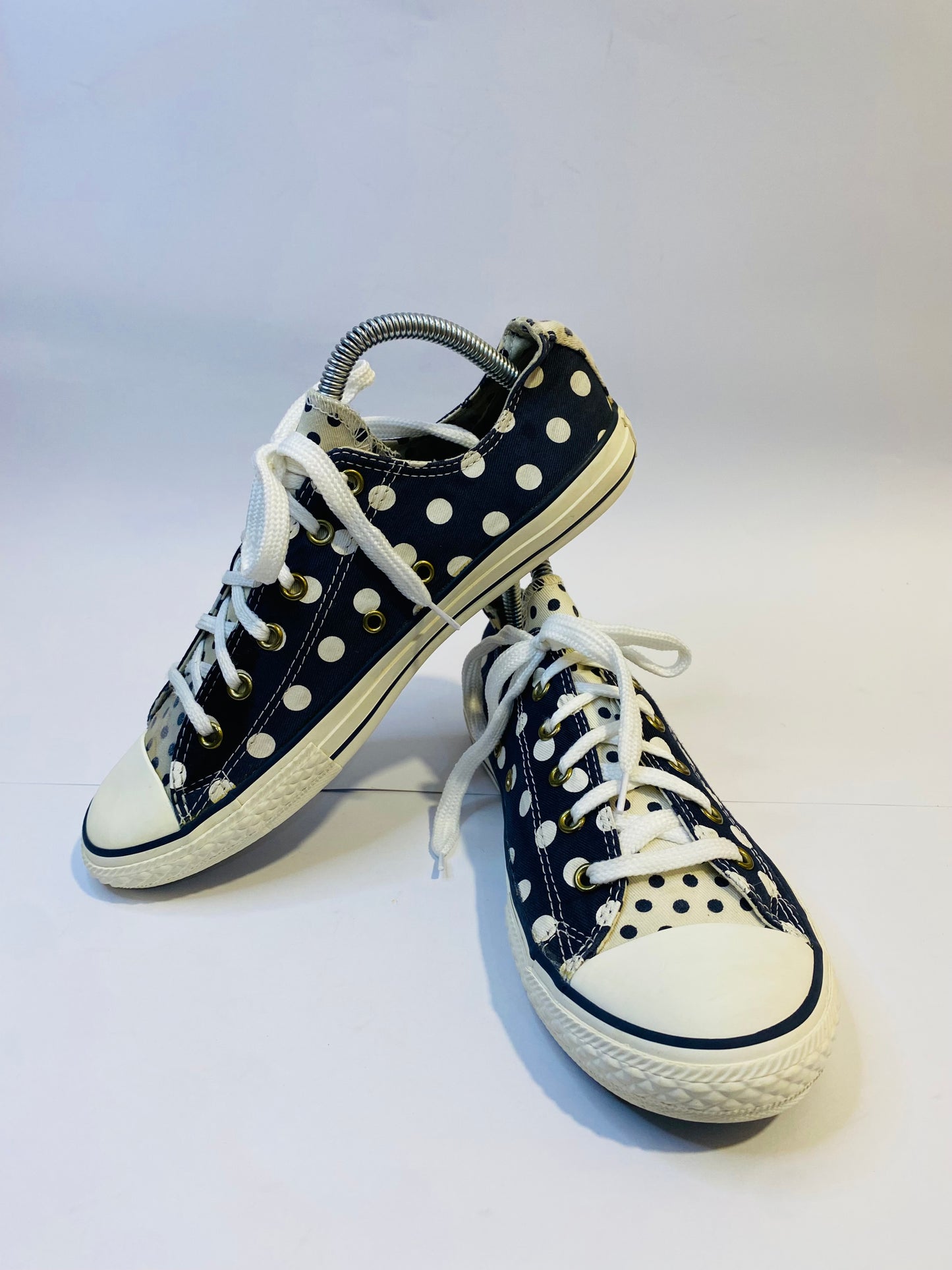 Converse Black Grey Dotted Low-Top Sneakers