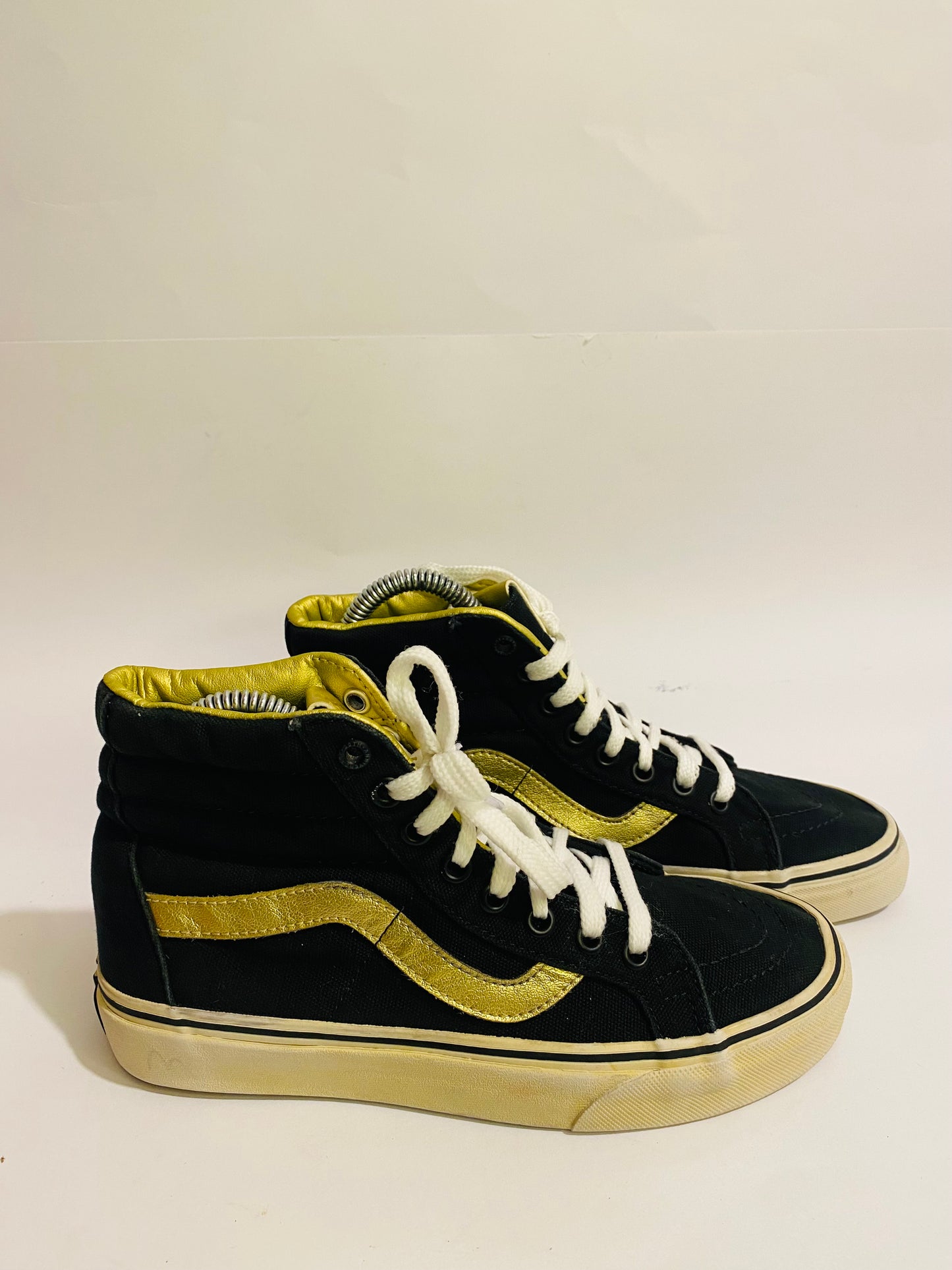 Vans Black n Gold	High -Top Sneakers