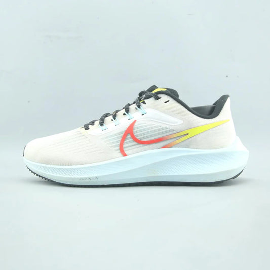 NIKE AIR ZOOM PEGASUS 39