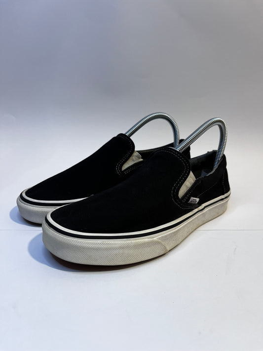 Vans Black  Low-Top Sneakers